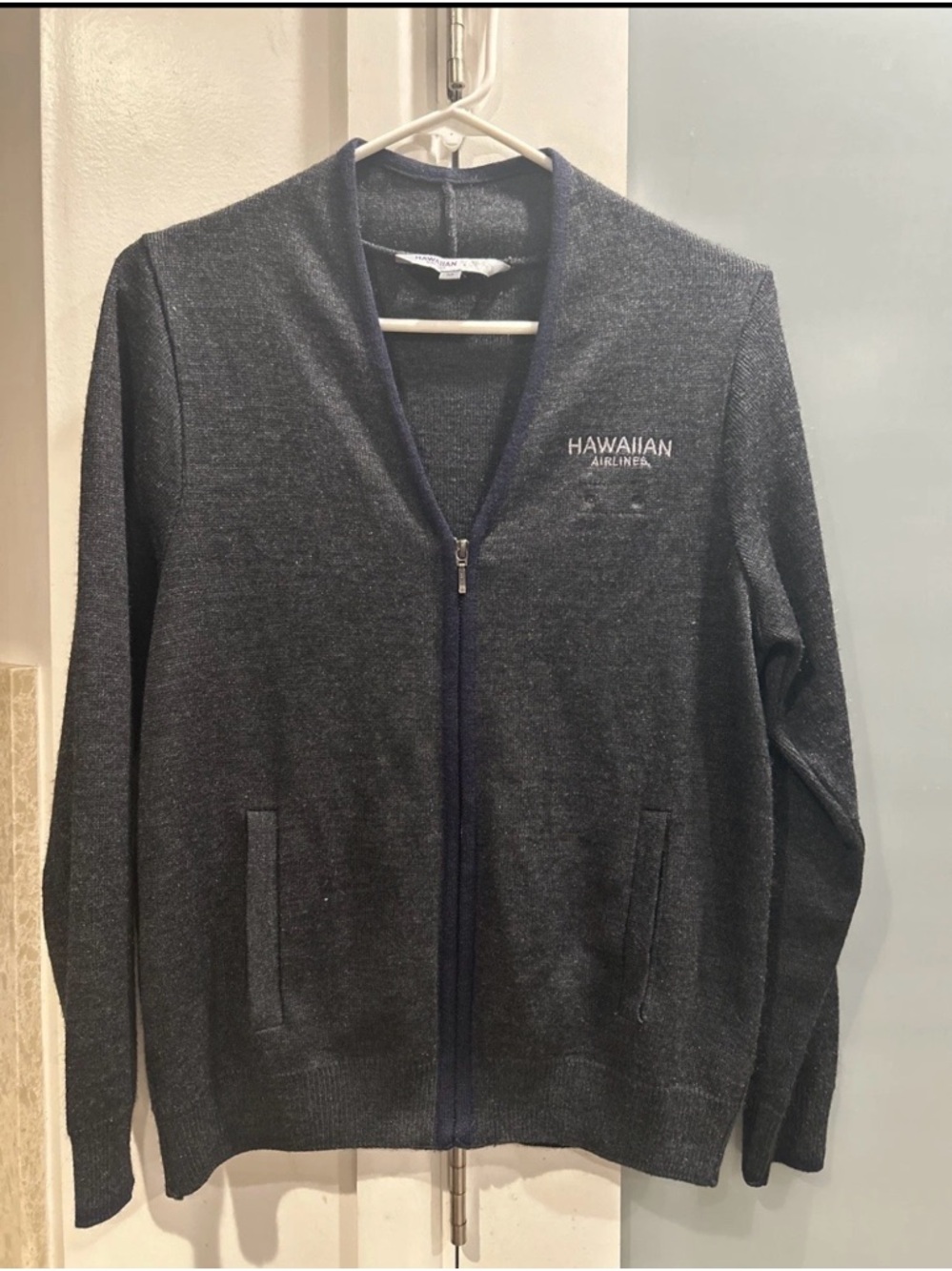 Hawaiian Airlines sweater zip cardigan Sweater